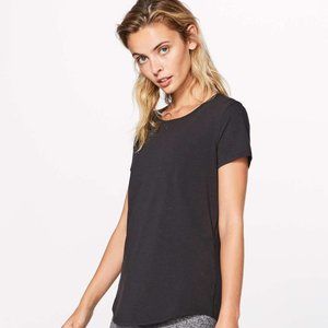 Lululemon Love Crew T-shirt Black Size 6 Used